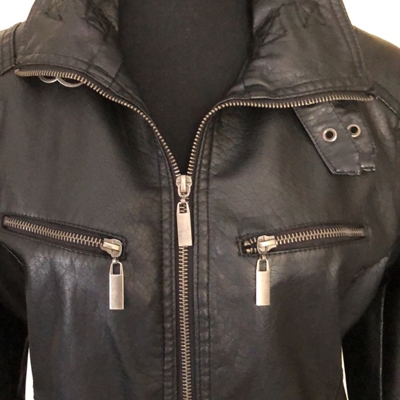 fresh brand moto jacket. Looks and feels like leather. Size M Ptp 20”.. - Picture 2 of 10